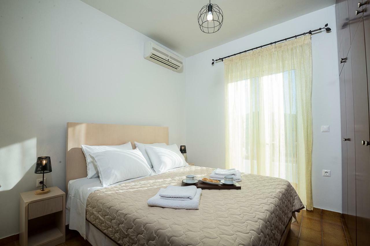 Sea Side House Rapanas Villa ฟาลาซาร์นา ภายนอก รูปภาพ